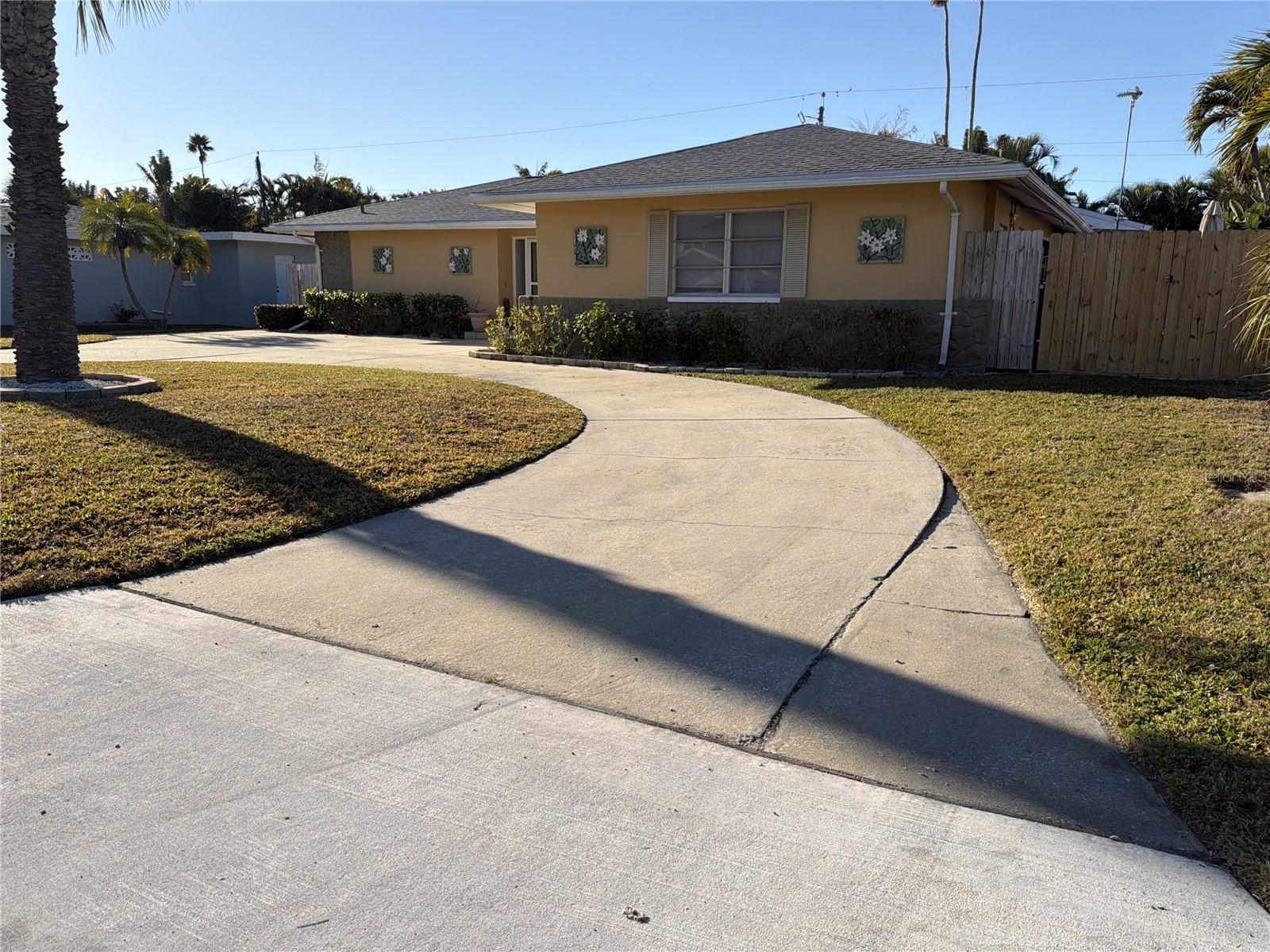 BELLEAIR BEACH - Residential