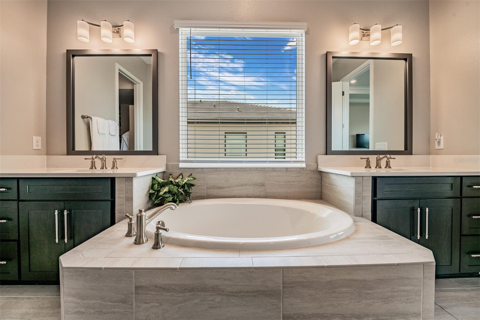 TARRAMOR PH 1 - Residential