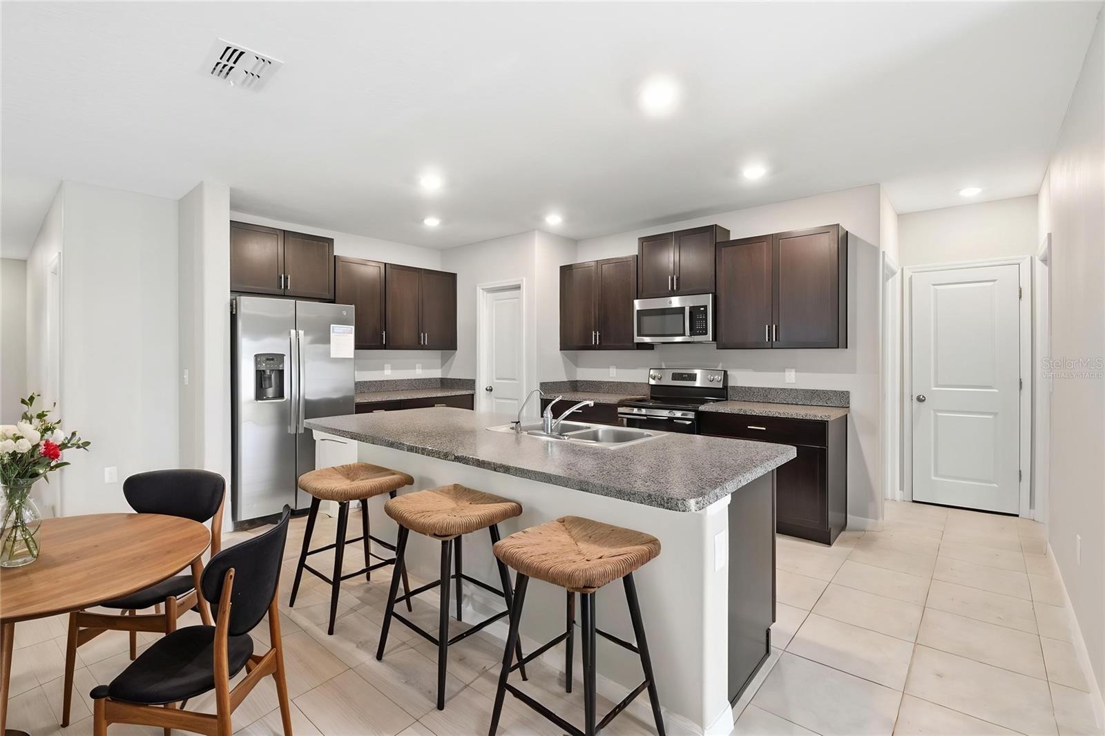 TOUCHSTONE PH 5 - Residential