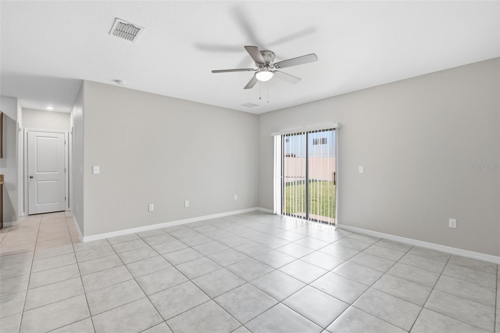 TOUCHSTONE PH 5 - Residential