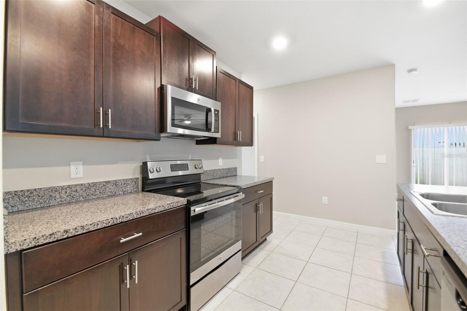 TOUCHSTONE PH 5 - Residential