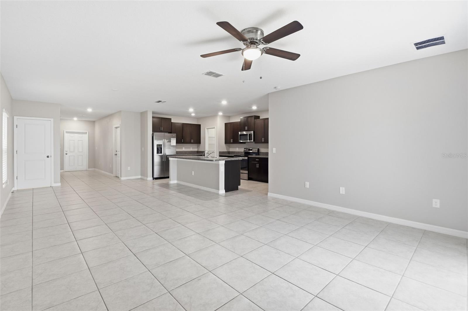 TOUCHSTONE PH 5 - Residential