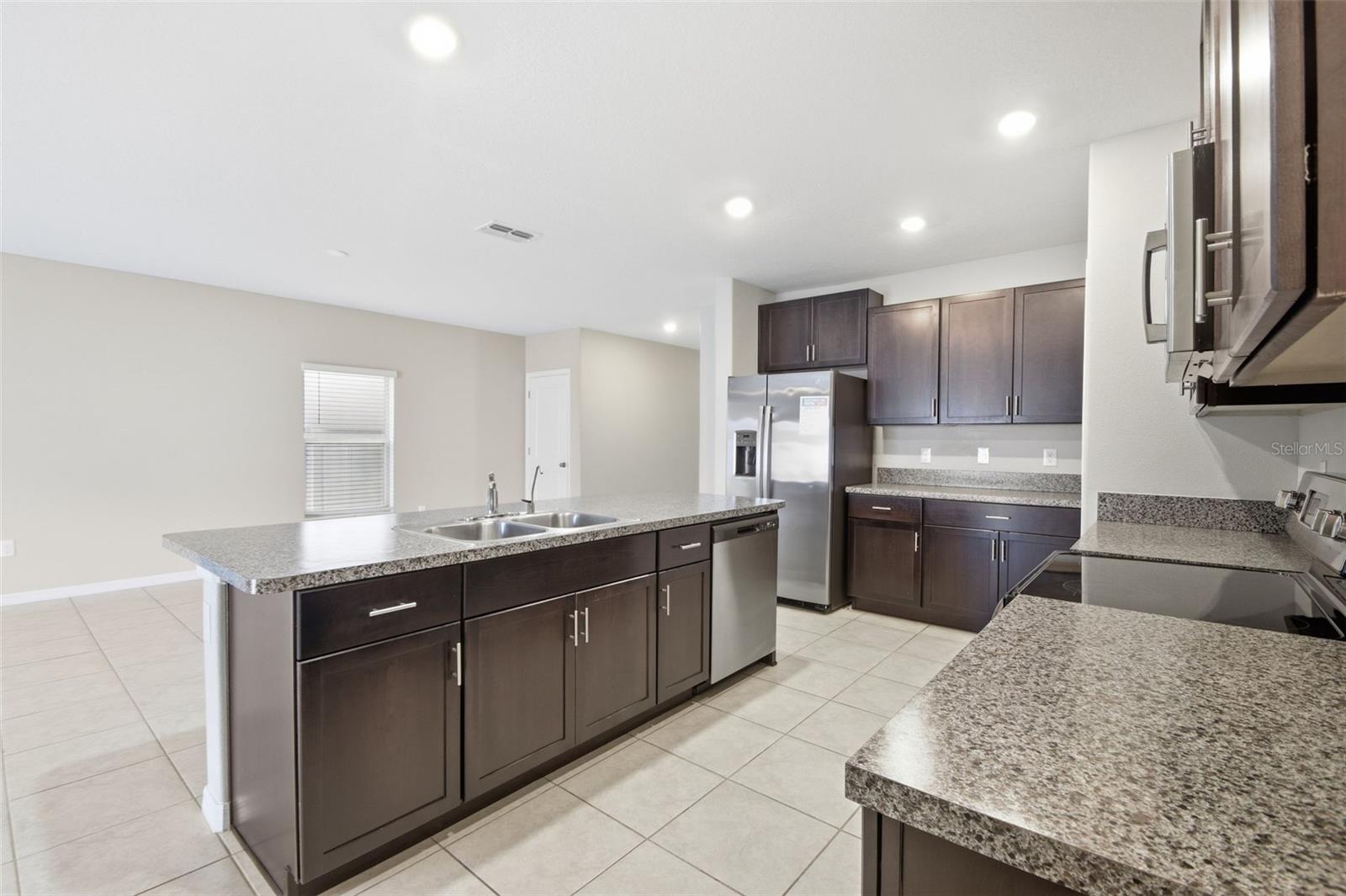 TOUCHSTONE PH 5 - Residential