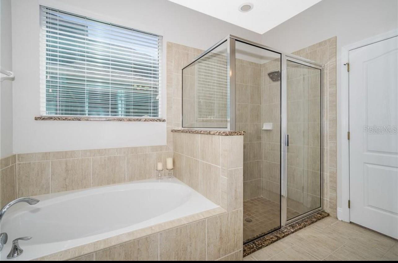 RANDAL PARK PH 1A - Residential Lease