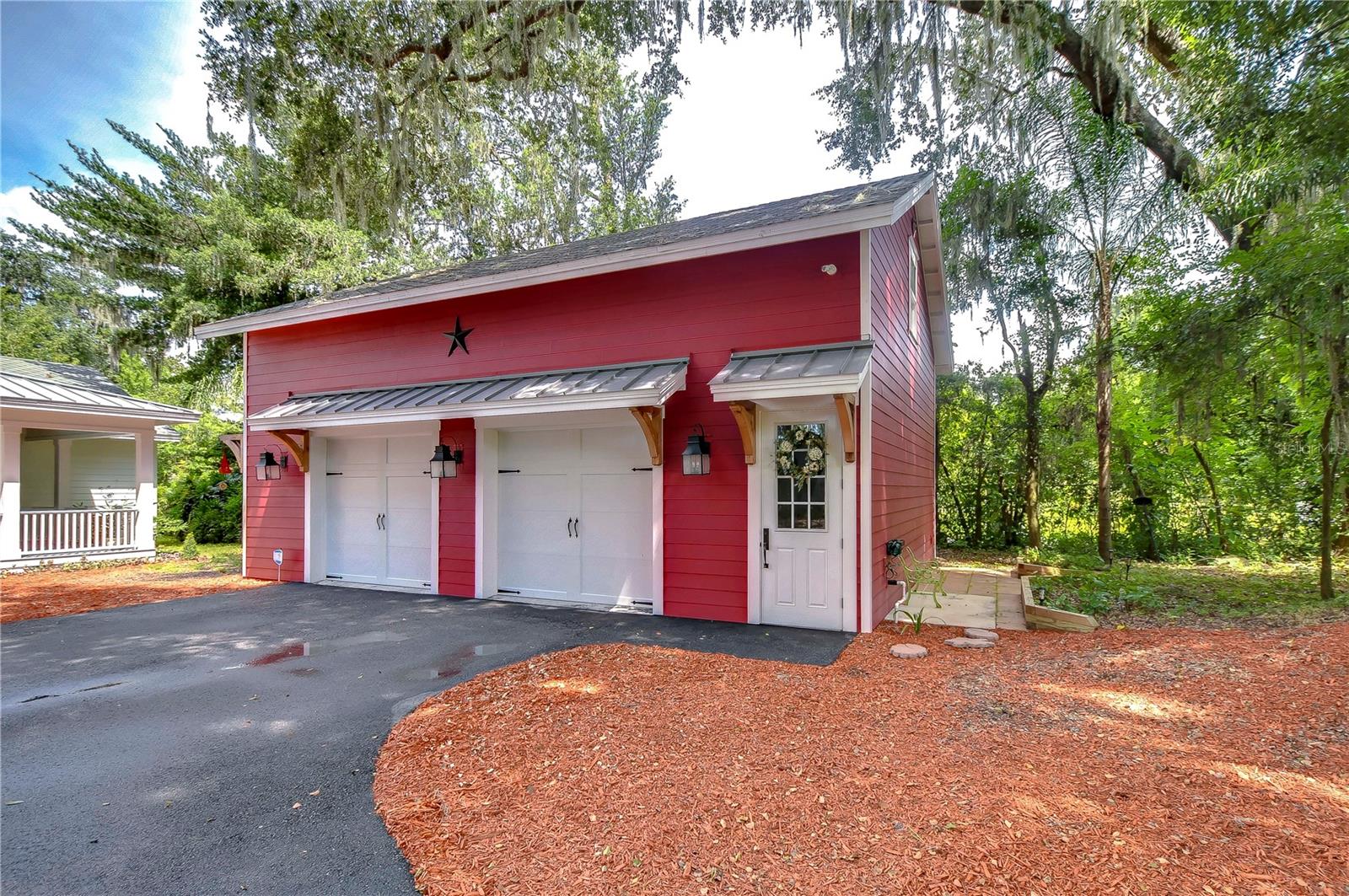 LAKE KEEN ESTATES - Residential