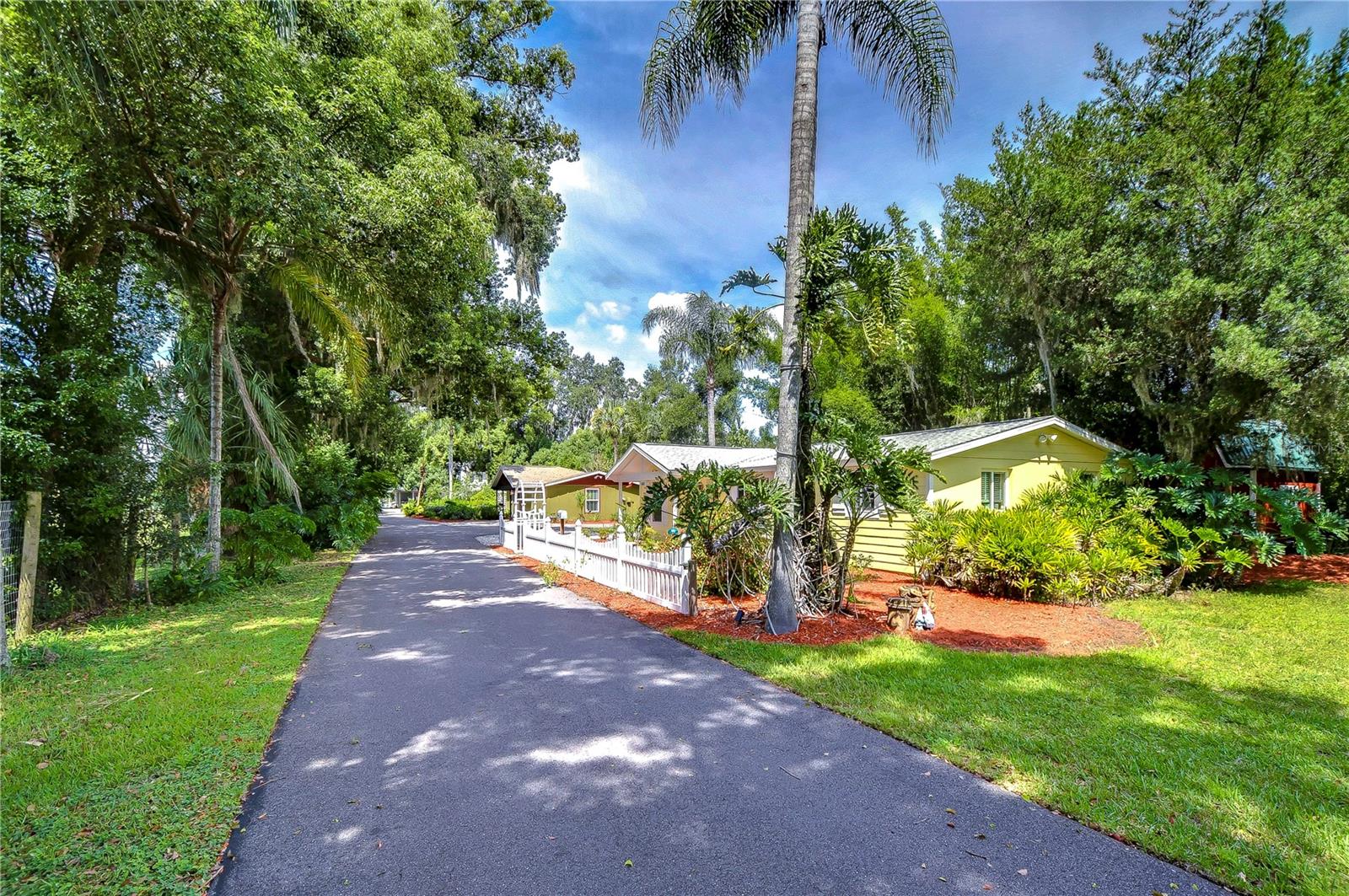 LAKE KEEN ESTATES - Residential