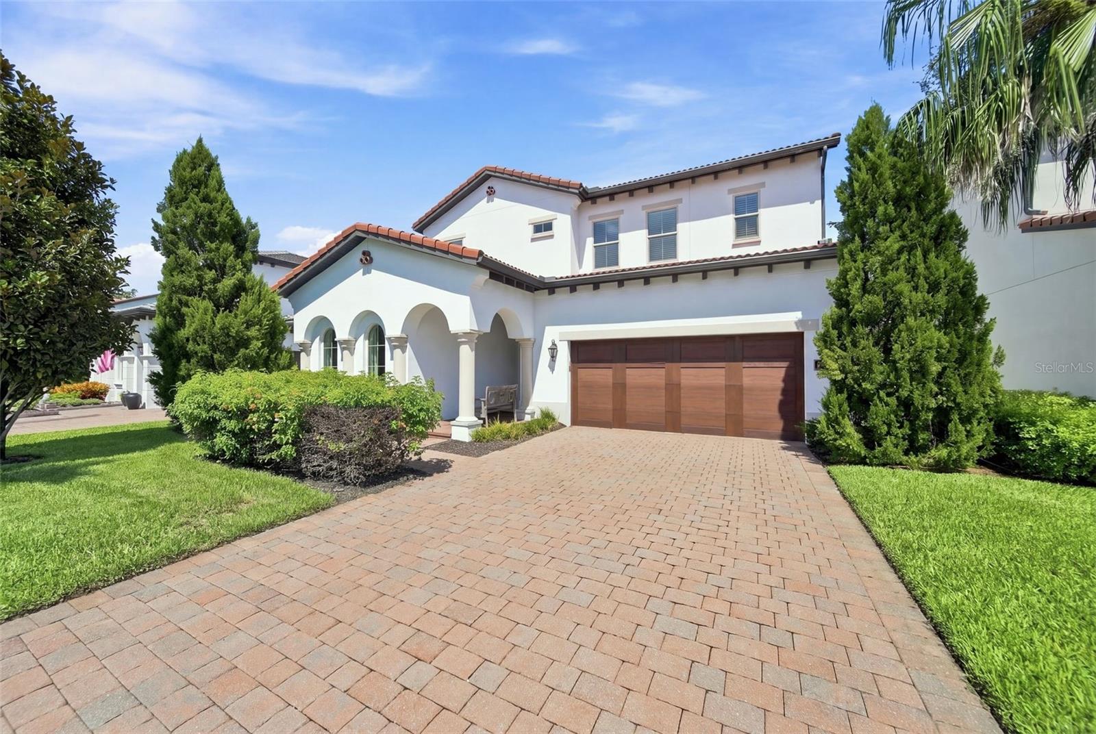 10396 ROYAL CYPRESS WAY