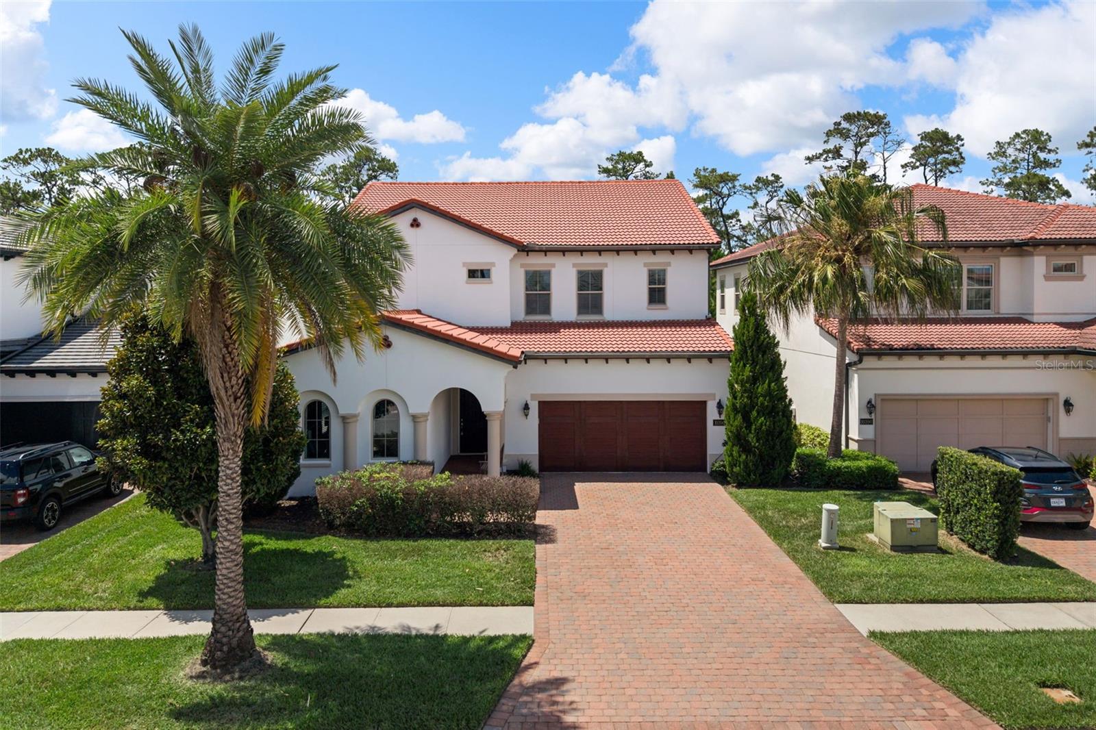 10396 ROYAL CYPRESS WAY