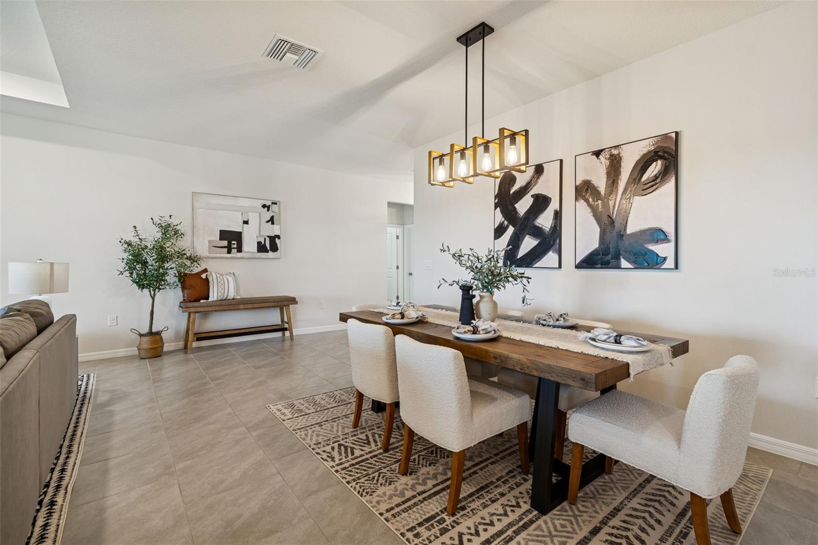 9882 SHORELINE VIEW WAY