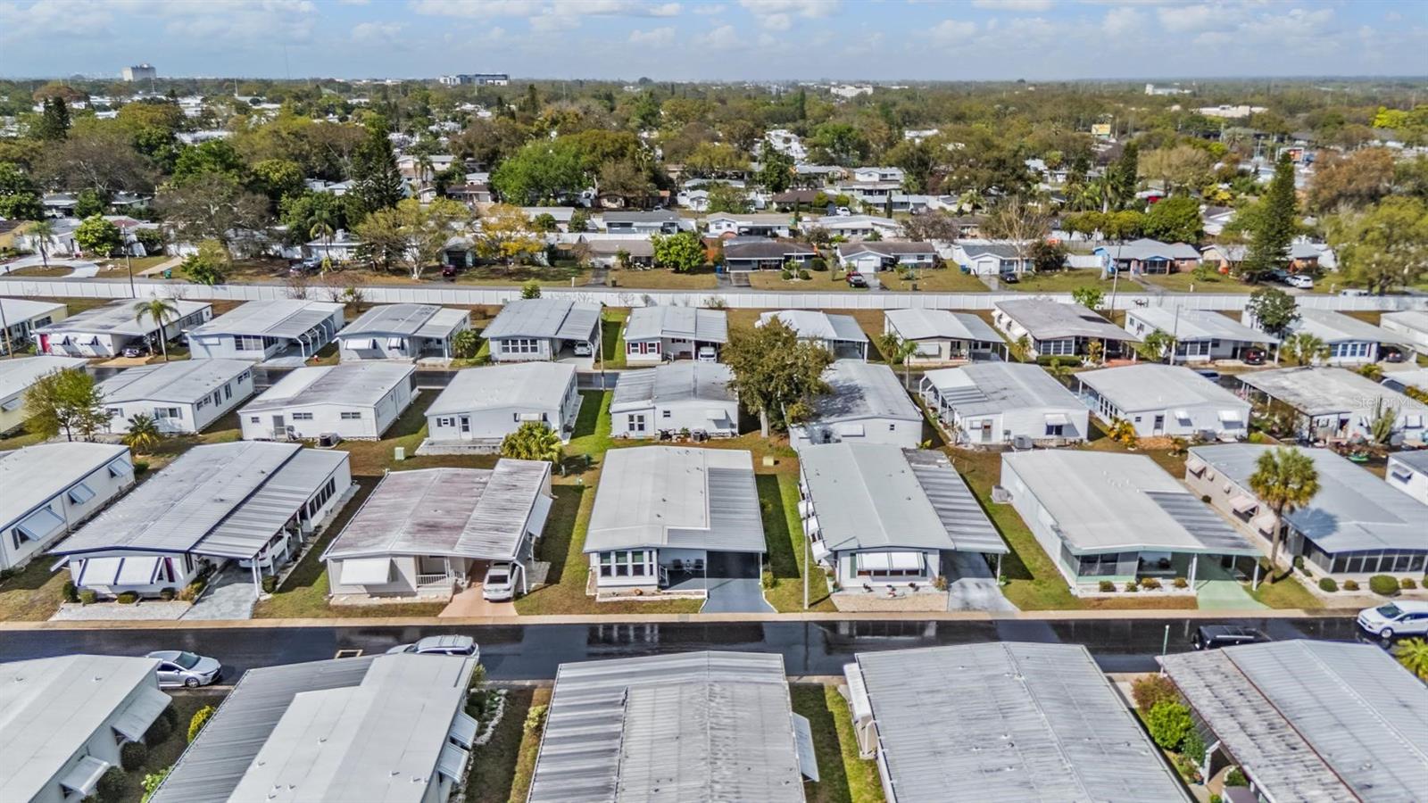 PALM HILL MOBILE HOME PARK UNREC - Residential