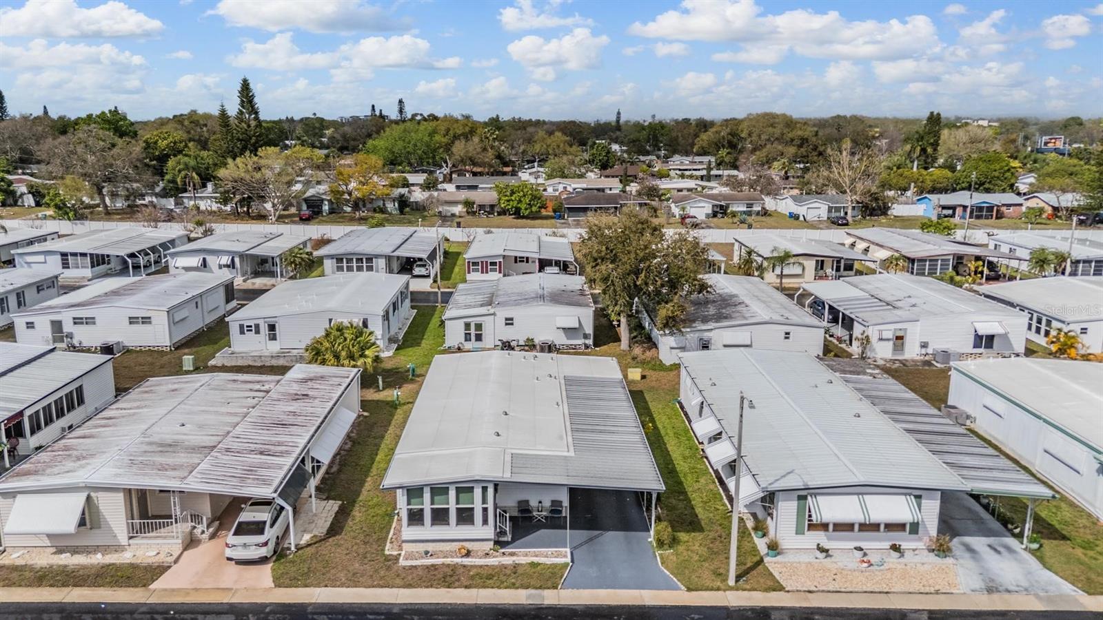 PALM HILL MOBILE HOME PARK UNREC - Residential