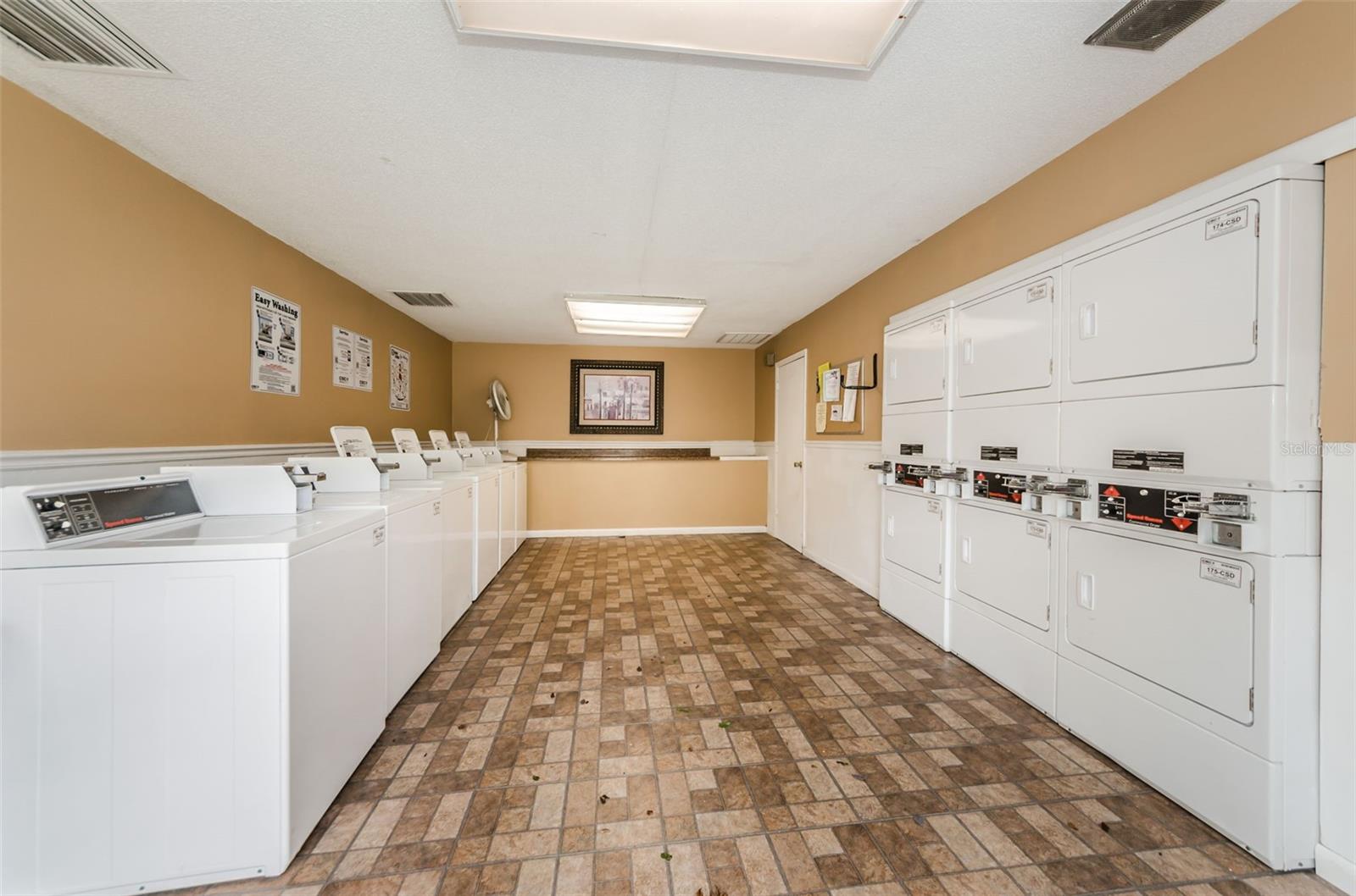 HARBOR CLUB CONDO - Residential