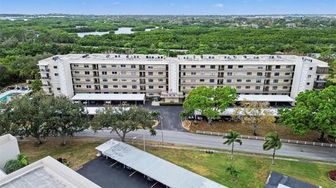 Photo of 8198 Terrace Garden Drive N #411, St Petersburg, FL 33709 (MLS # TB8469309)