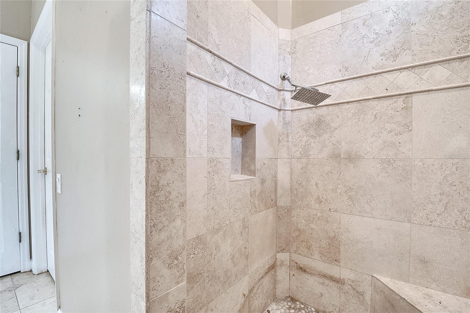 MUIRFIELD ESTATE - Residential