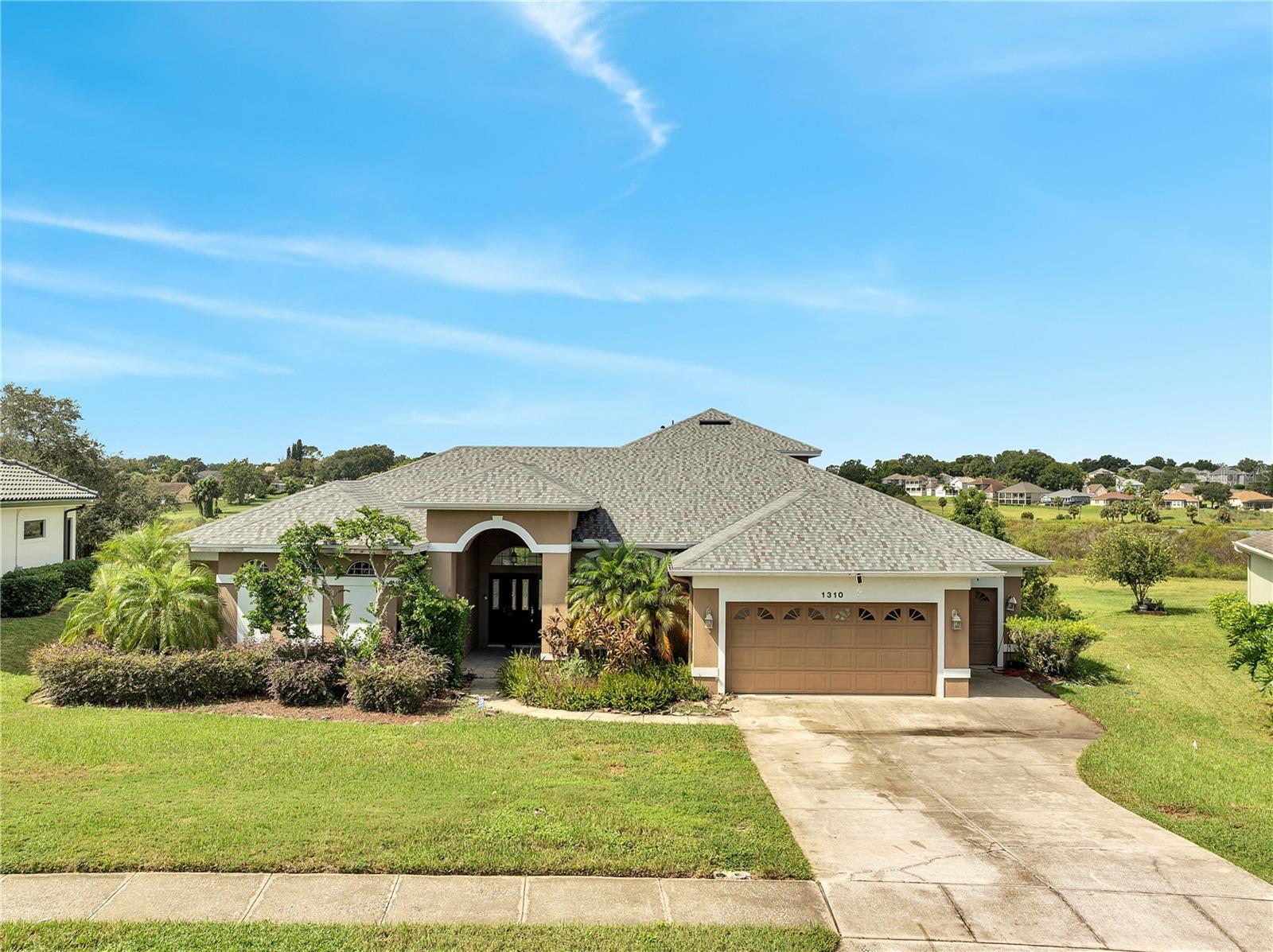 MUIRFIELD ESTATE - Residential