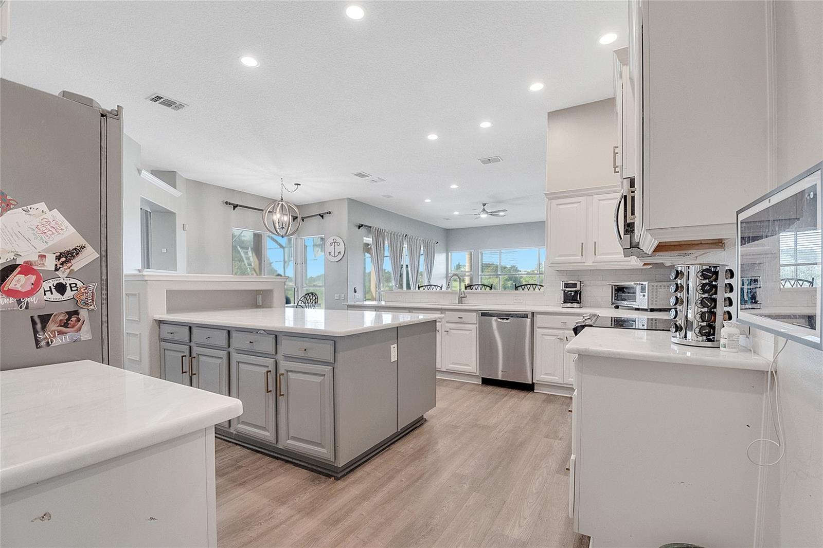 MUIRFIELD ESTATE - Residential