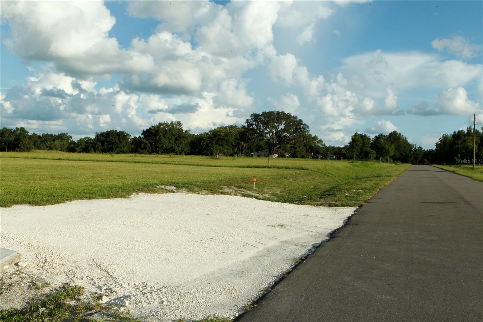 CRIMSON ESTATES - Land