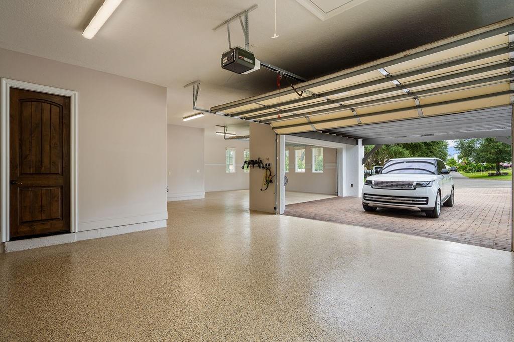 MAITLAND SHORES - Residential