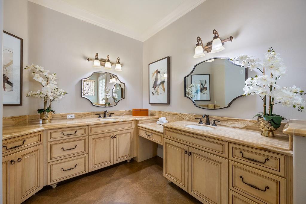 MAITLAND SHORES - Residential