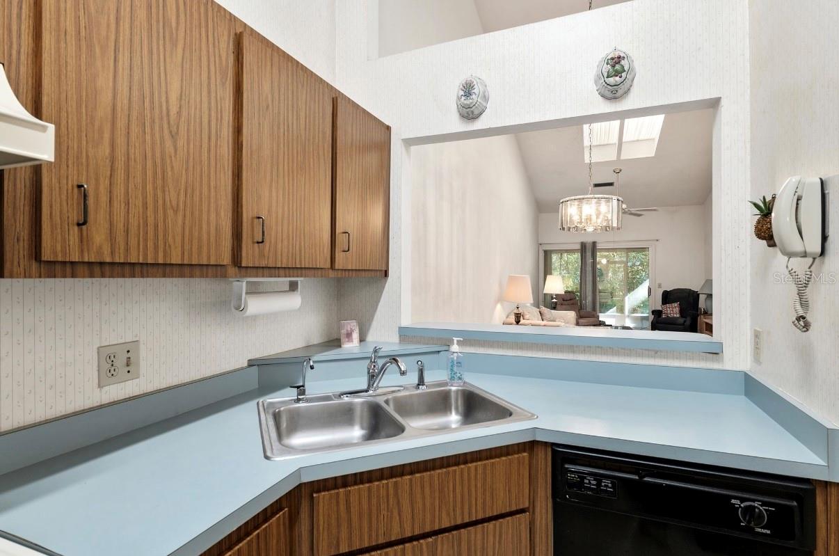 VINTAGE VIEW PH II - Residential