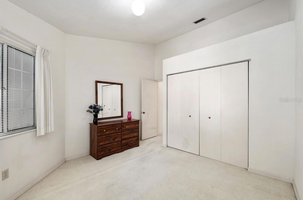 VINTAGE VIEW PH II - Residential