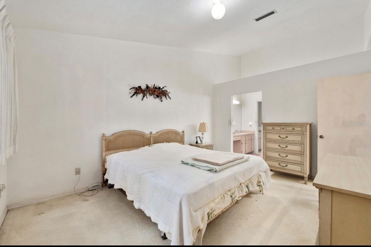 VINTAGE VIEW PH II - Residential