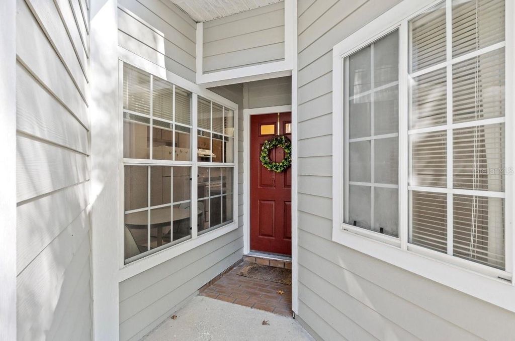 Photo of 907 SW 51st Way, Gainesville, FL 32607 (MLS # GC535396)