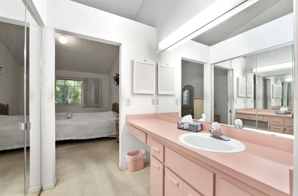 VINTAGE VIEW PH II - Residential