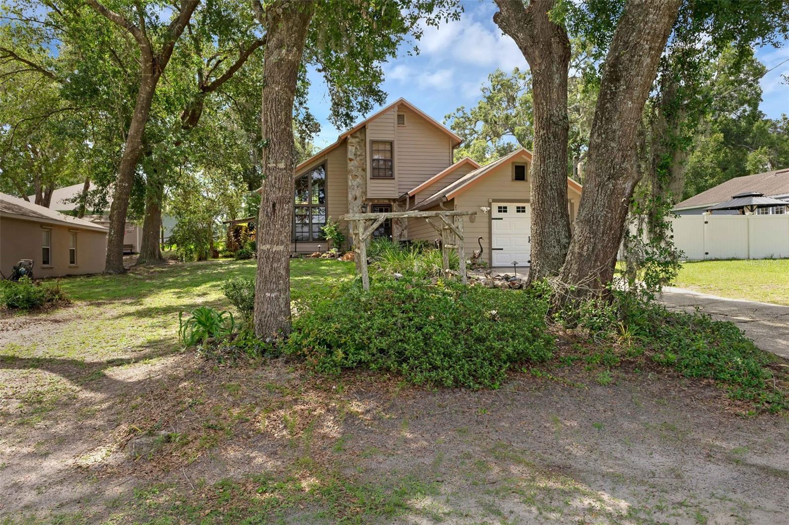 25438 PINE VALLEY DRIVE