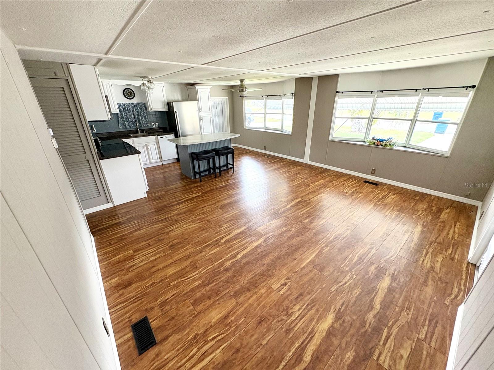 HIGH POINT MH SUB - Residential