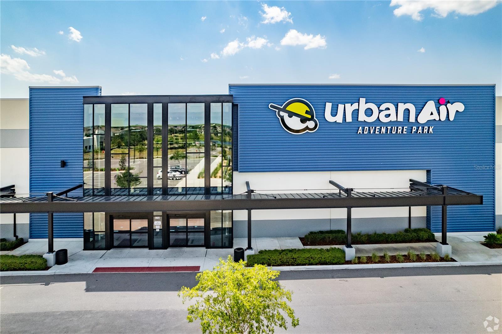 5758 HAMLIN GROVES TRAIL