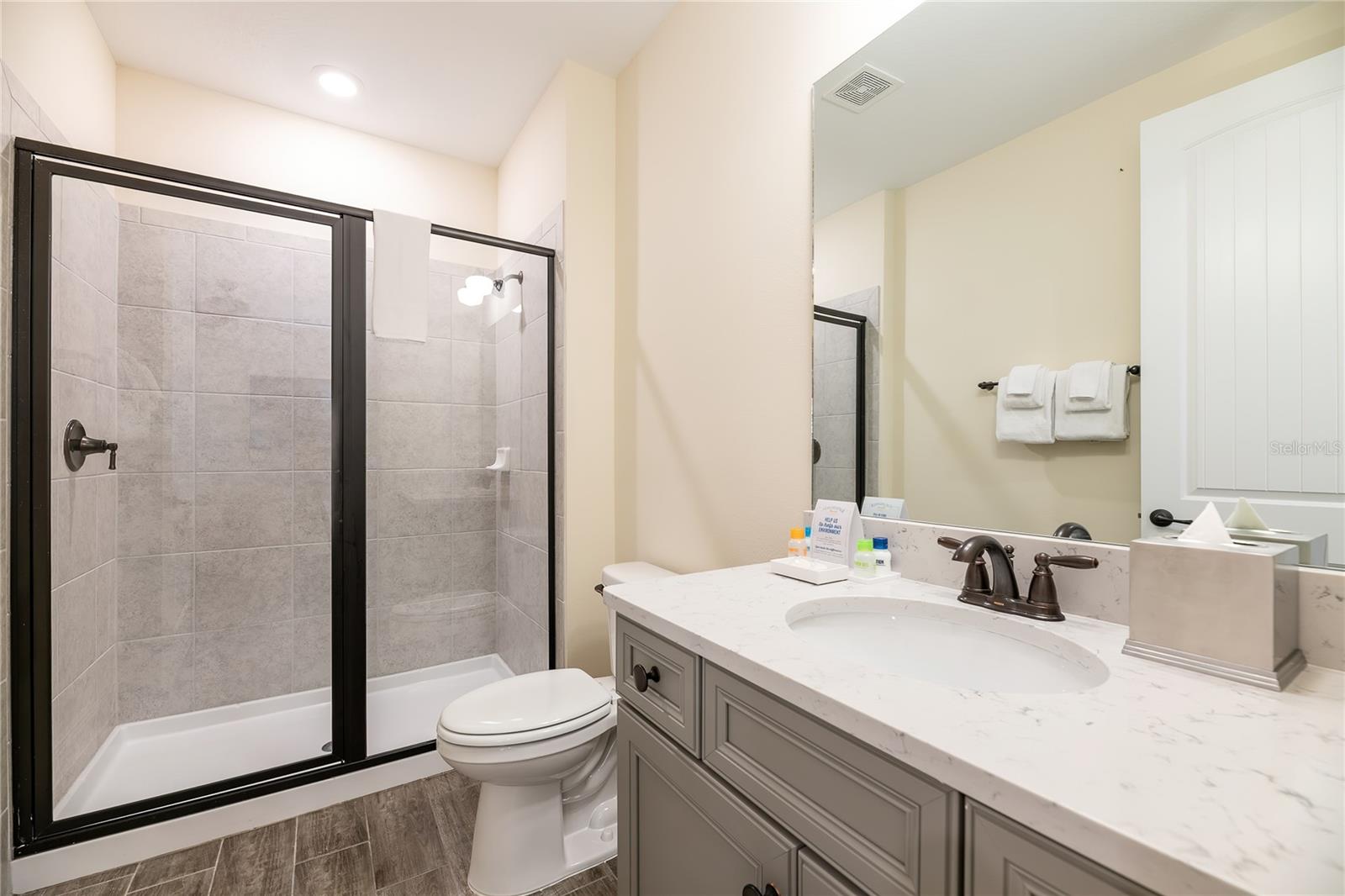 ROLLING OAKS PH 6B - Residential