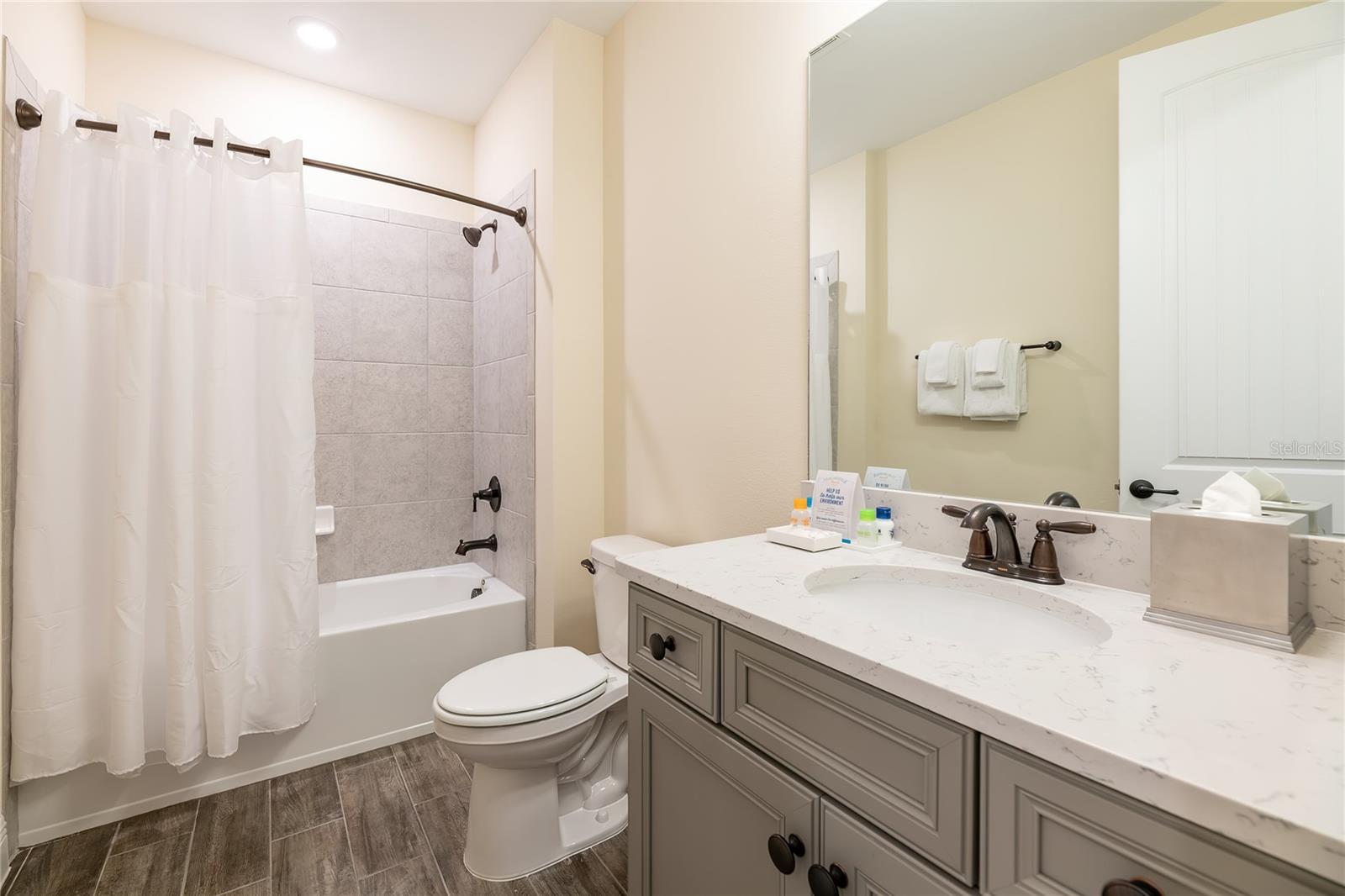 ROLLING OAKS PH 6B - Residential