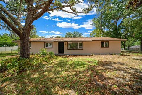 Photo of 4506 NE 10th Street, Ocala, FL 34470 (MLS # G5112754)