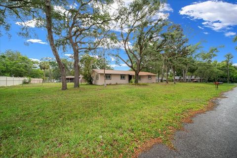 Tiny photo for 4506 NE 10th Street, Ocala, FL 34470 (MLS # G5112754)