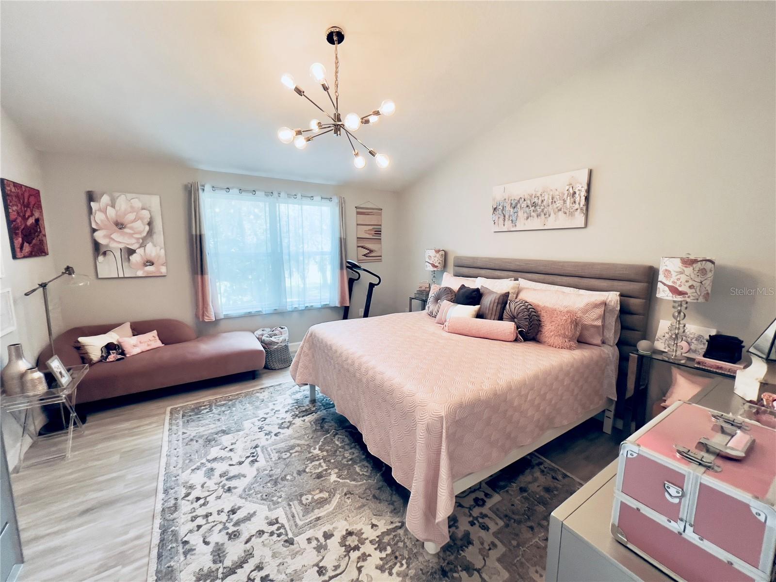 CORONADO TWNHMS - Residential