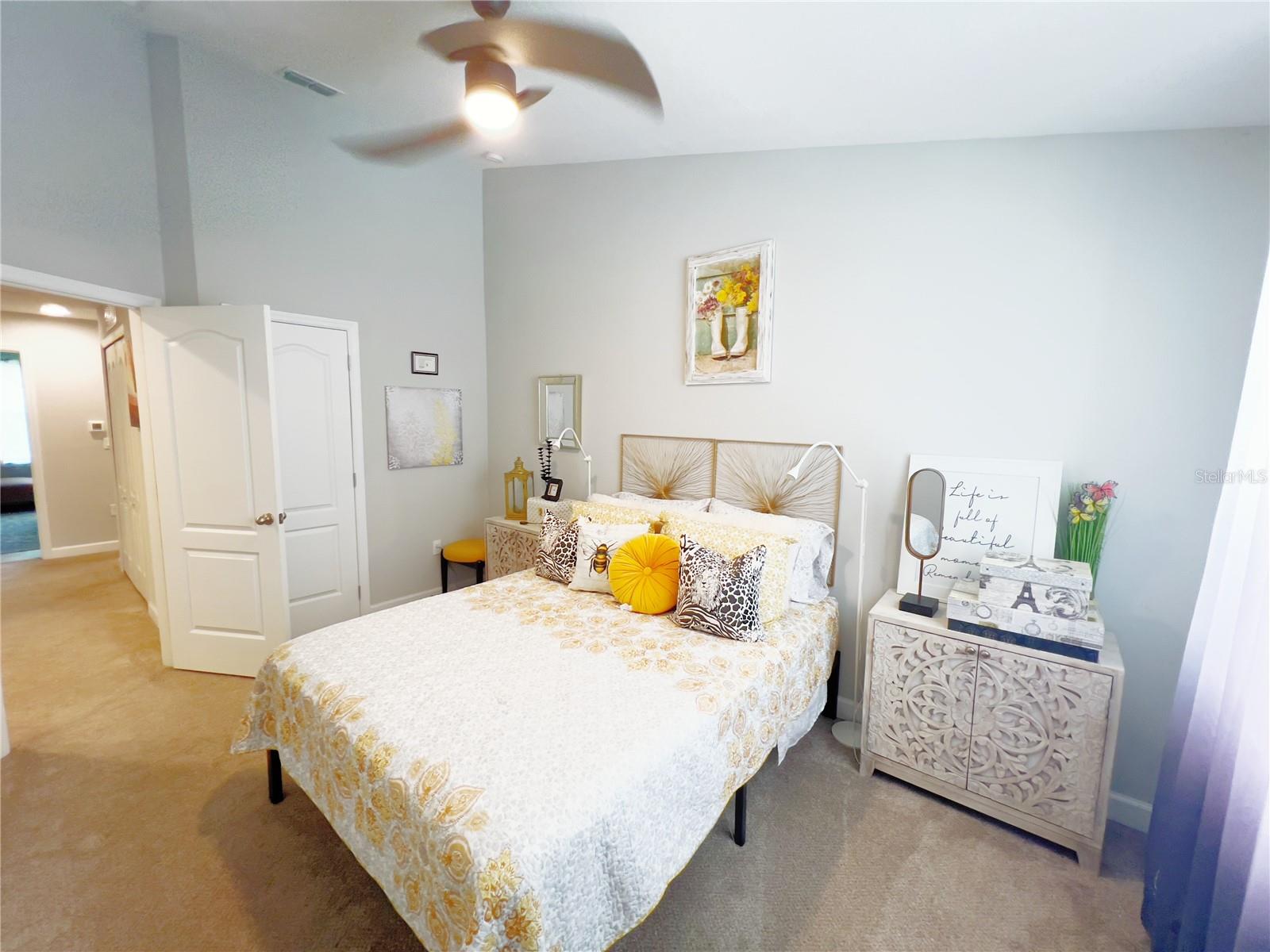 CORONADO TWNHMS - Residential