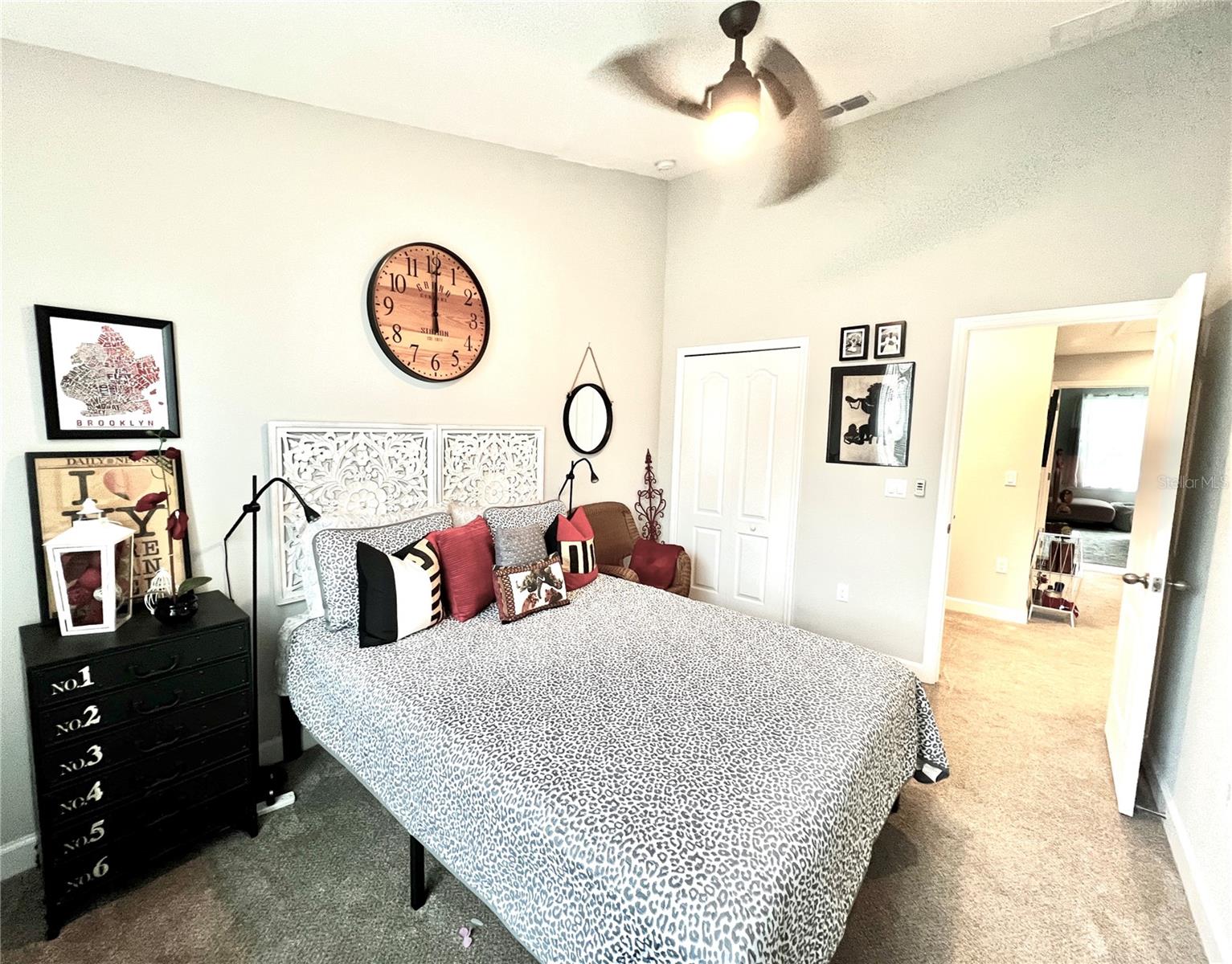 CORONADO TWNHMS - Residential