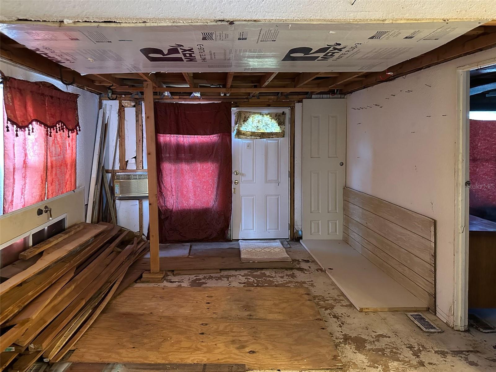 NOT IN SUBDIVISION - Residential