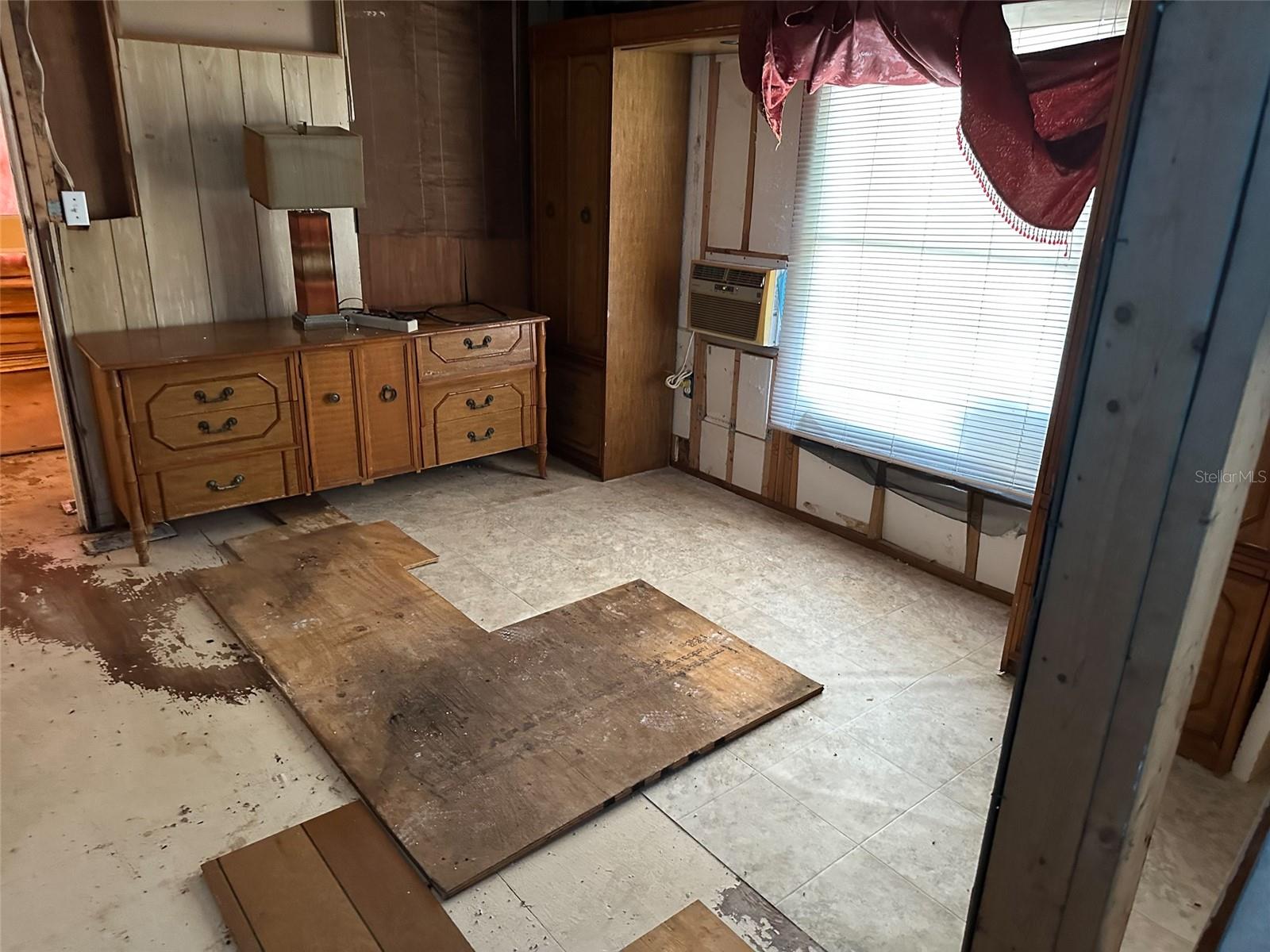 NOT IN SUBDIVISION - Residential