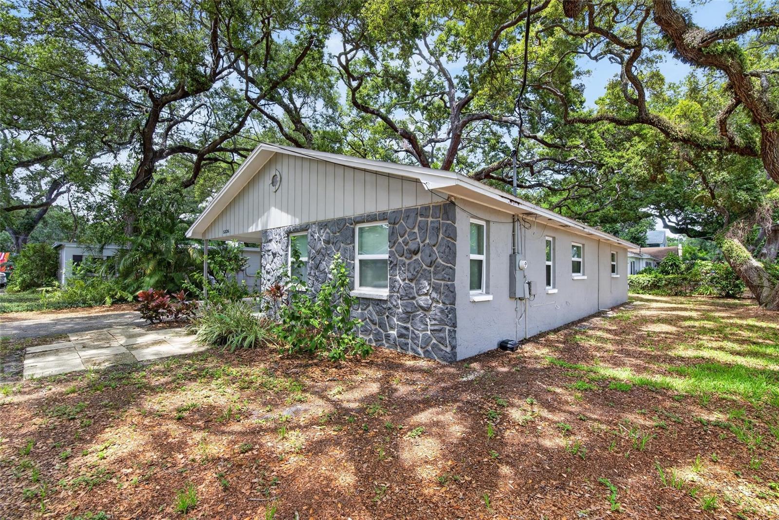 BARTHOLOMEWS W G SUB - Residential