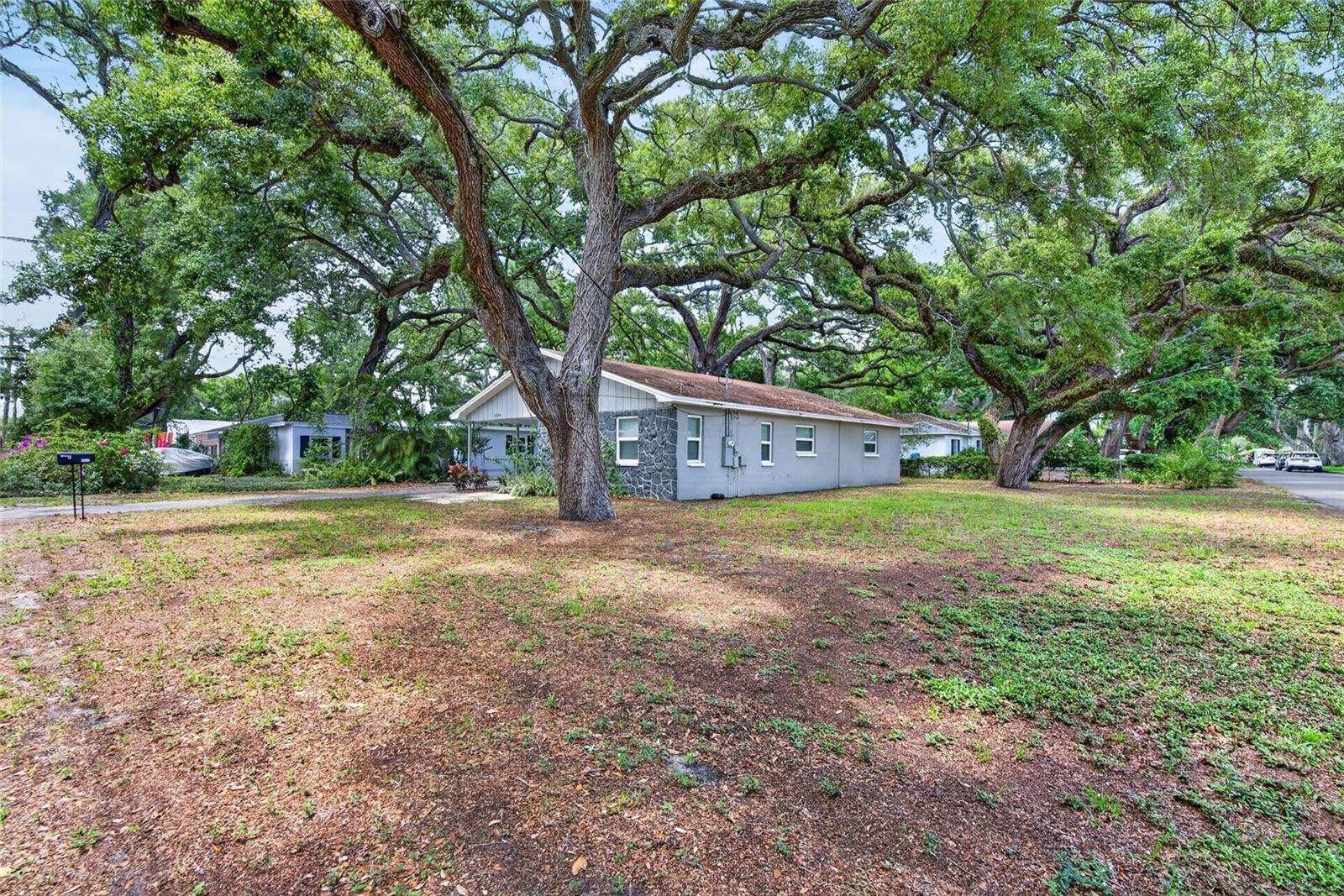 BARTHOLOMEWS W G SUB - Residential