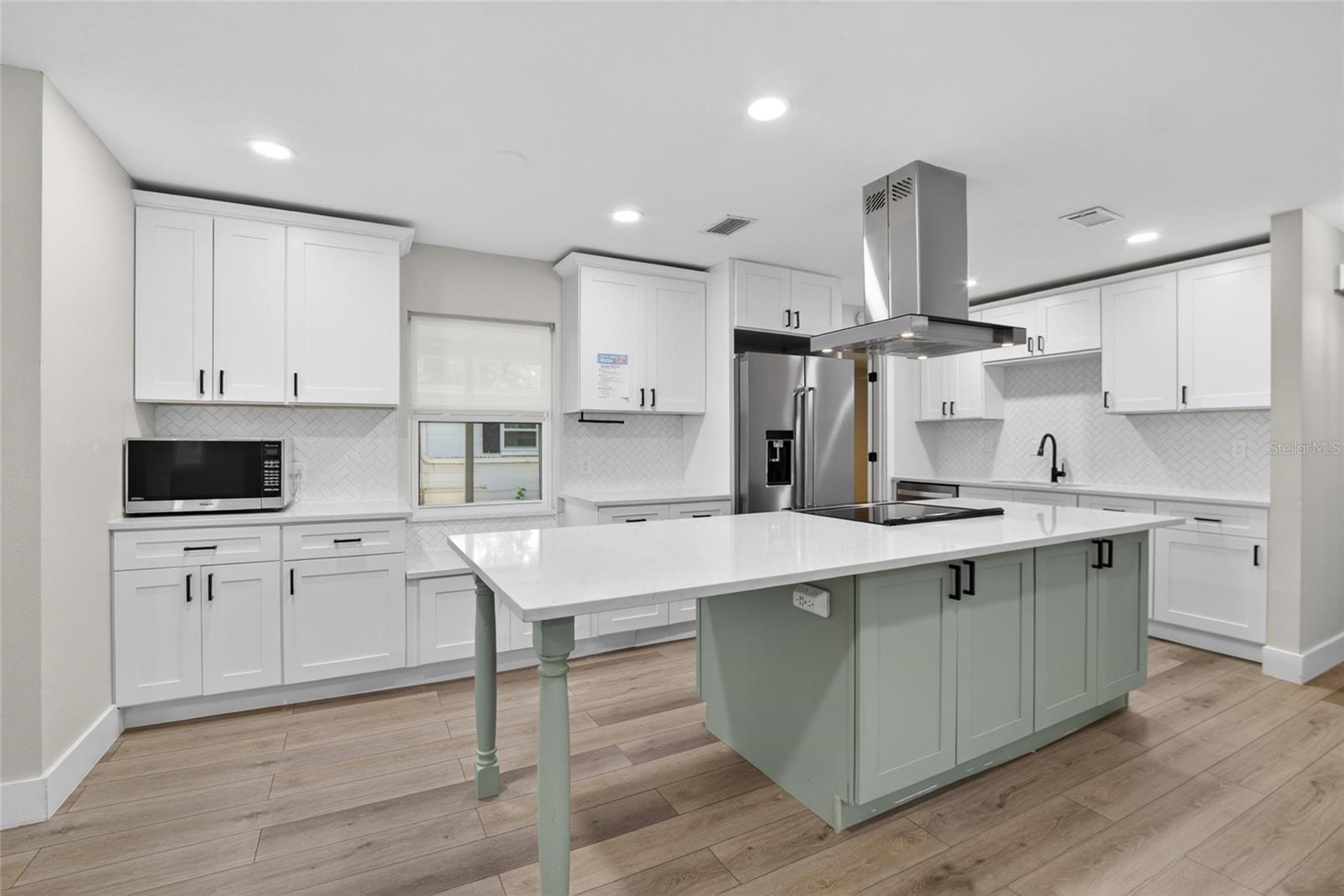 BARTHOLOMEWS W G SUB - Residential