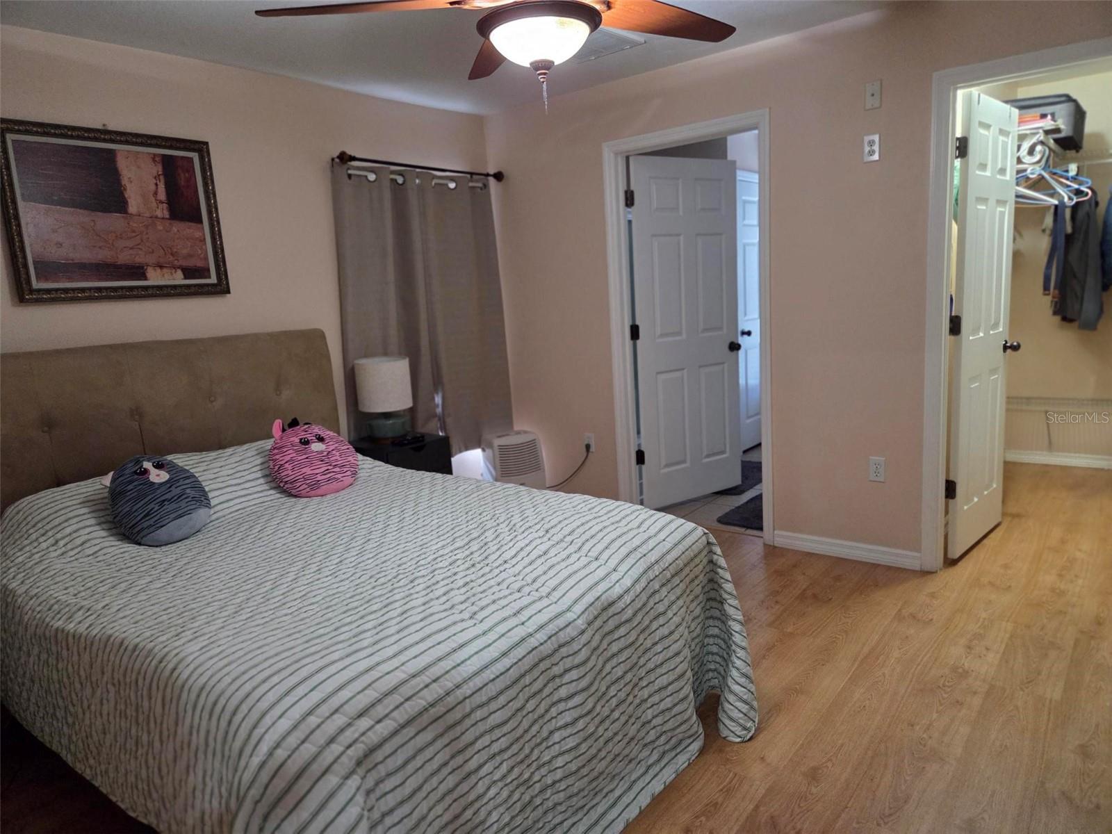 MOON LAKE ESTATES - Residential