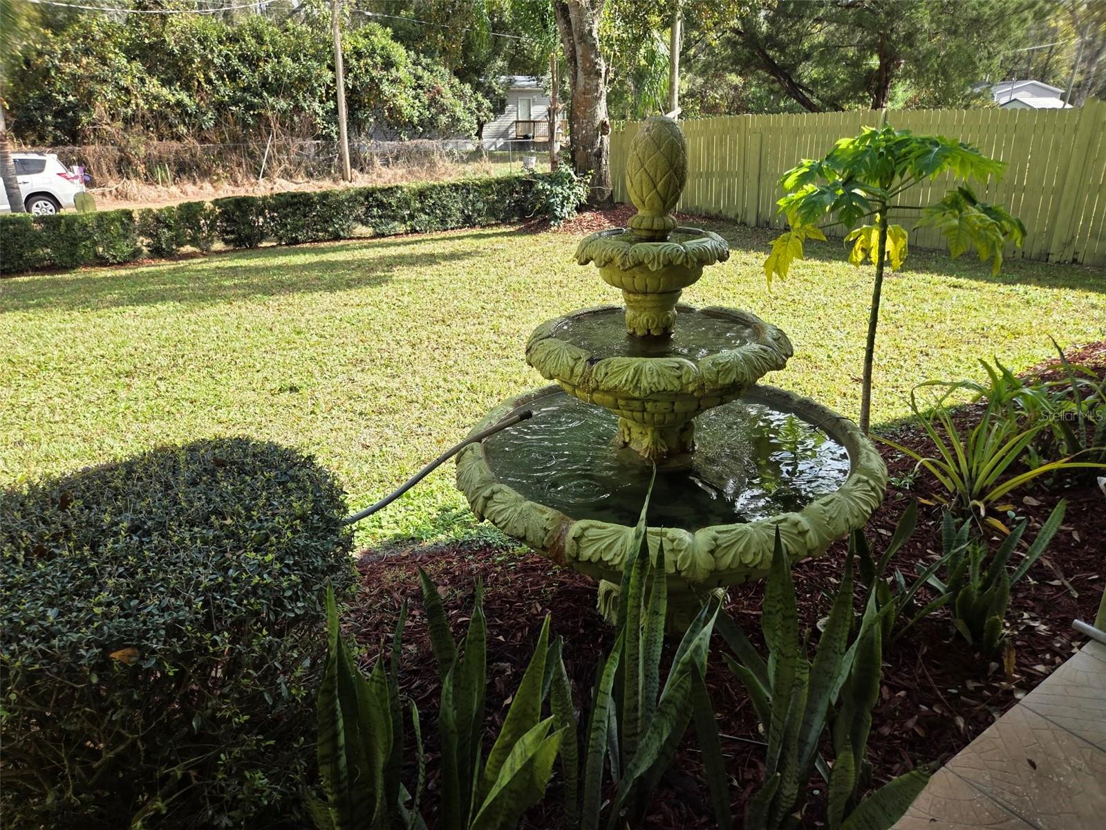 MOON LAKE ESTATES - Residential