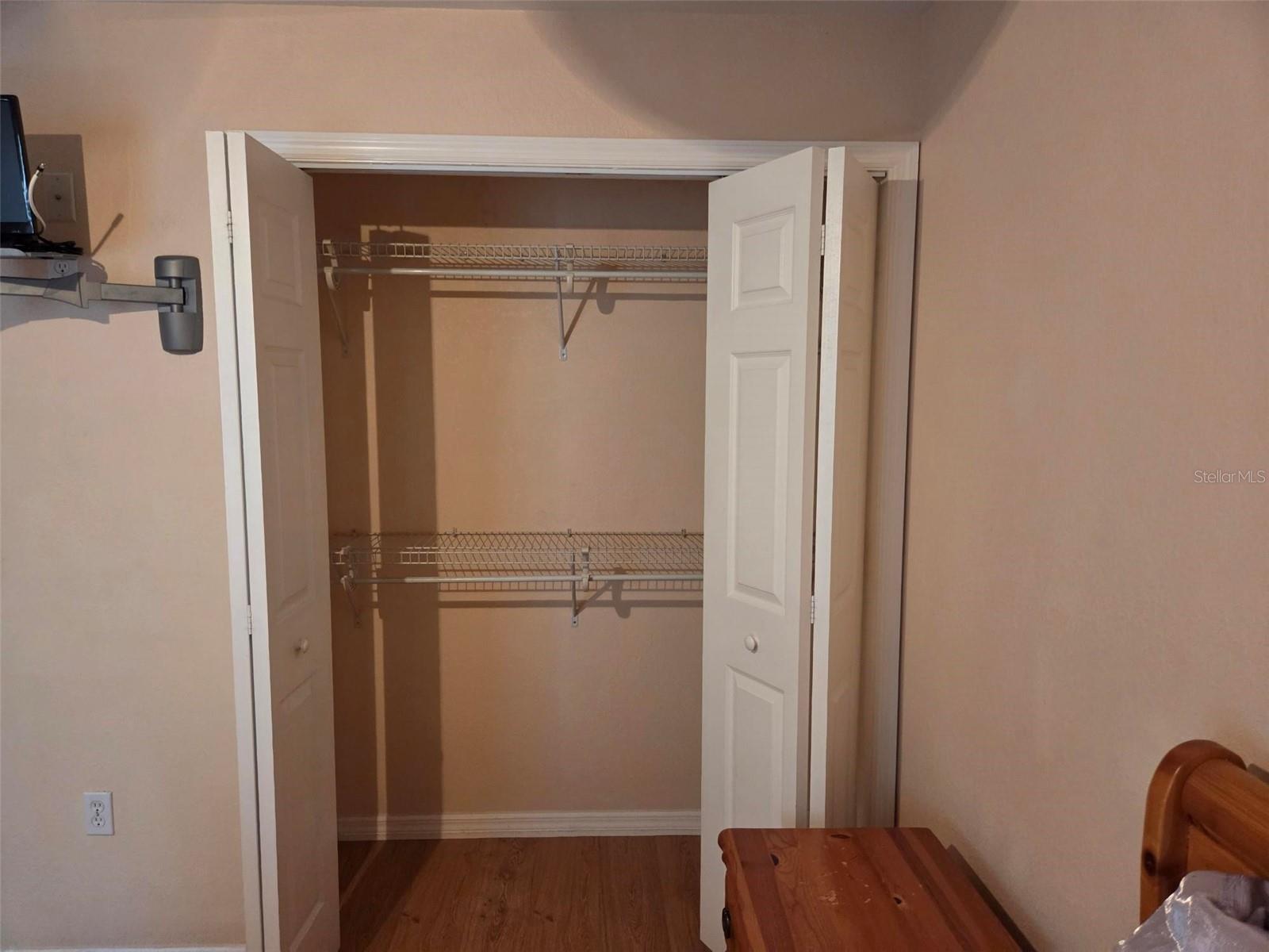 MOON LAKE ESTATES - Residential