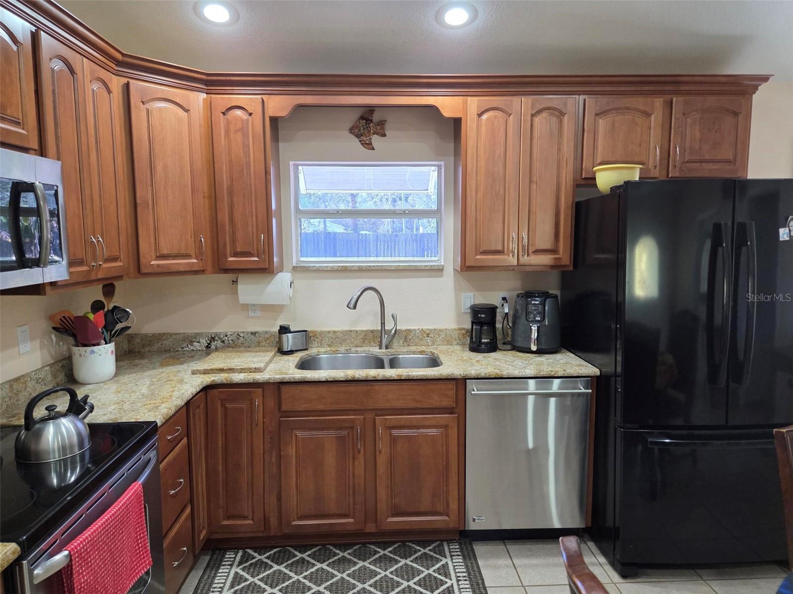 MOON LAKE ESTATES - Residential