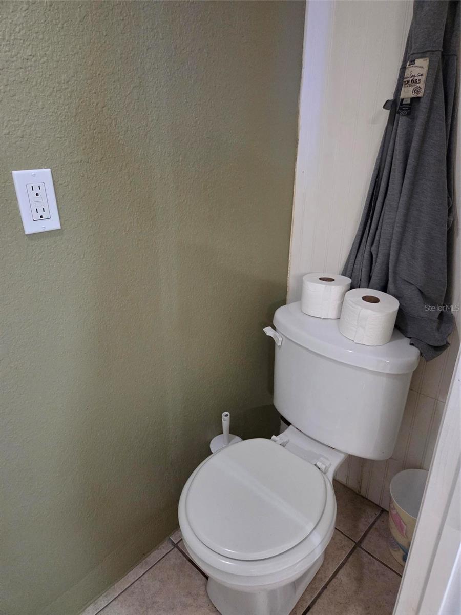 MOON LAKE ESTATES - Residential