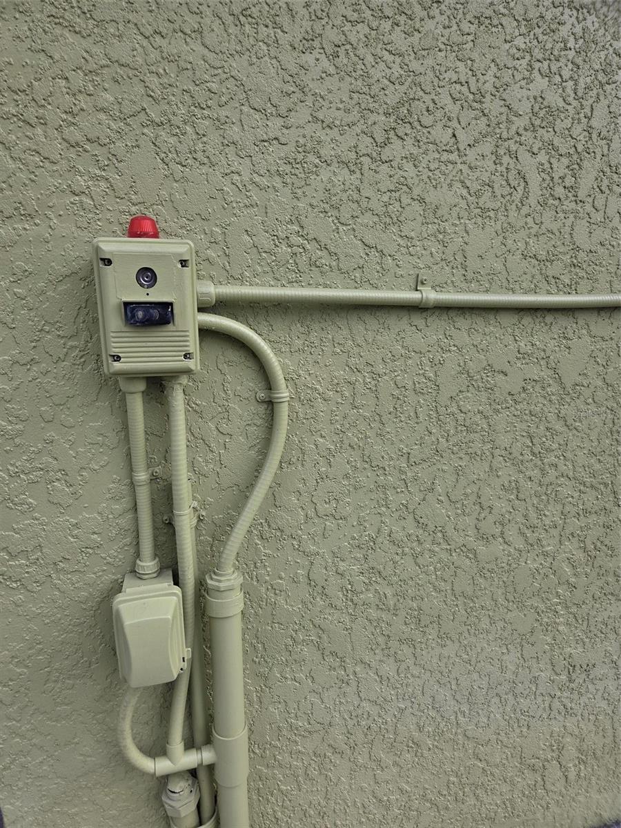 MOON LAKE ESTATES - Residential