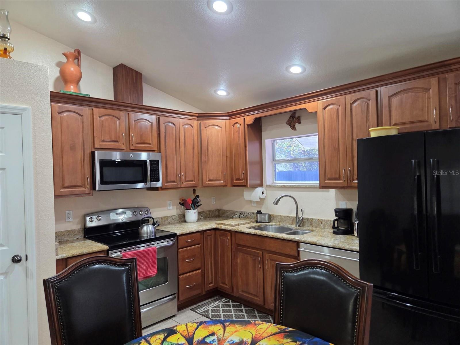 MOON LAKE ESTATES - Residential